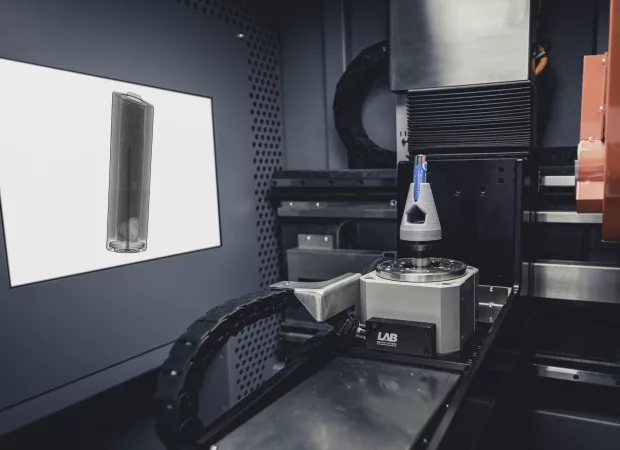 Radiographie industrielle d'une batterie par rayons X